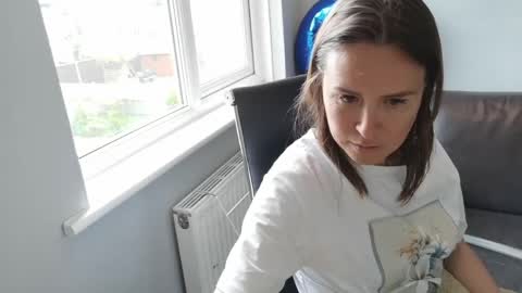 Snapshot of eatmypie69 chatting on May 8, 2026, 9:36 am Nadia Ferreira online show from May 8, 2026, 9:36 am