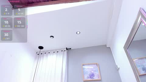      online show from October 18, 2025, 12:06 pm