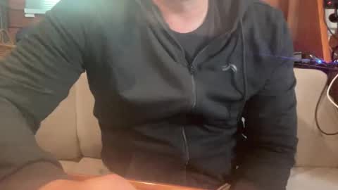 Snapshot of ebnk15 chatting on October 5, 2025, 11:30 am ebnk15 online show from October 5, 2025, 11:30 am