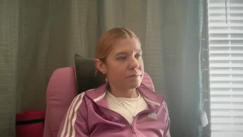 Snapshot of ebony8ivory chatting on February 24, 2026, 5:22 pm americnbarbie online show from February 24, 2026, 5:22 pm