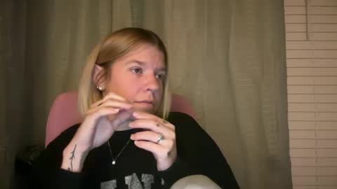 americnbarbie online show from May 14, 2026, 1:12 am