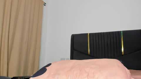Angelina online show from April 24, 2026, 12:13 am