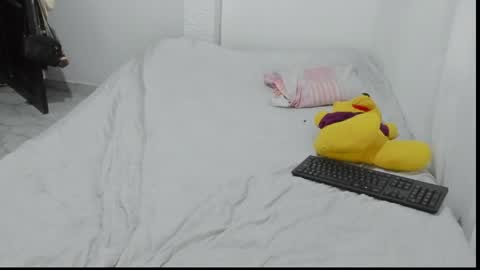 Snapshot of ebony_banks chatting on May 25, 2026, 3:01 am Liz online show from May 25, 2026, 3:01 am