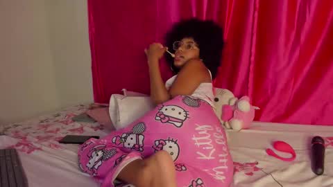 Luci  online show from March 14, 2026, 4:51 am