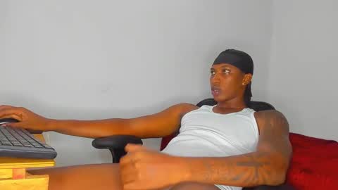 Snapshot of ebony_brandons chatting on March 2, 2025, 9:54 pm Brandon online show from March 2, 2025, 9:54 pm