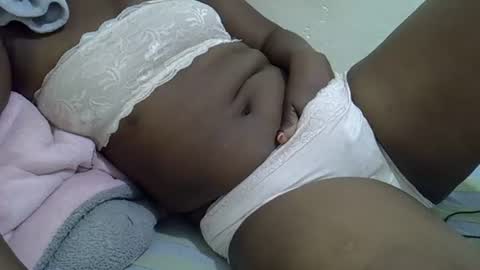 ebony_cuttey30 online show from June 28, 2026, 4:24 pm