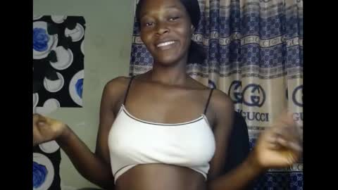 vicky online show from September 12, 2025, 3:12 pm