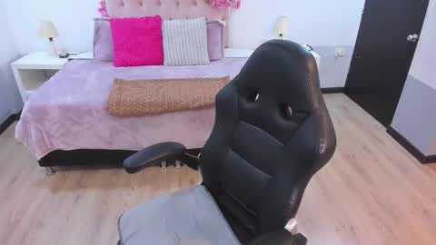 ebony_fantasy2 online show from October 16, 2025, 11:55 am