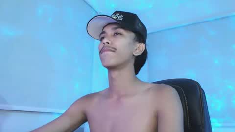 Snapshot of ebony_fuckboy chatting on November 10, 2025, 8:08 pm ebony_fuckboy online show from November 10, 2025, 8:08 pm