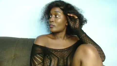 ebony online show from September 14, 2025, 5:01 pm
