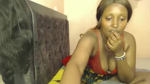 ebony_hairy online show from December 12, 2024, 4:10 pm