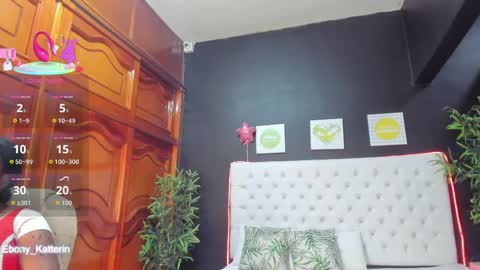 ebony_katterin online show from May 7, 2026, 11:48 am
