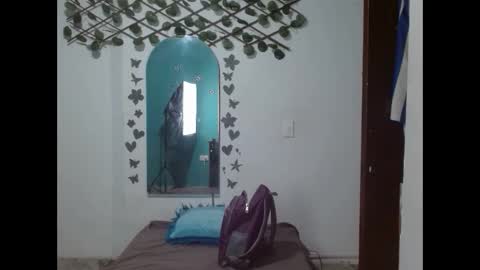 ebony_luna1 online show from April 22, 2026, 12:18 pm