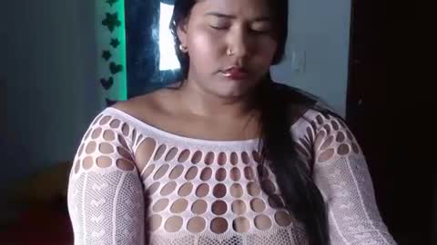 Snapshot of ebony_luna1 chatting on June 22, 2026, 8:39 pm ebony_luna1 online show from June 22, 2026, 8:39 pm