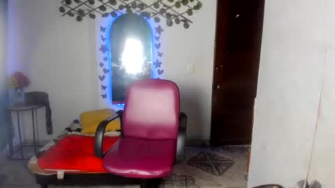 Snapshot of ebony_luna1 chatting on July 16, 2026, 8:04 pm ebony_luna1 online show from July 16, 2026, 8:04 pm