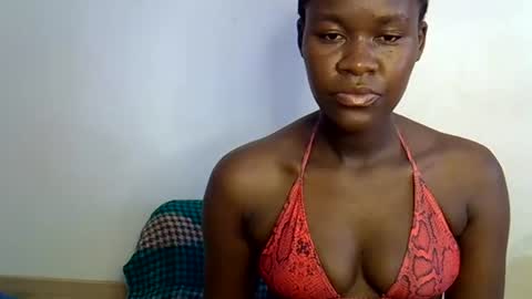 Snapshot of ebony_lynne chatting on June 22, 2026, 12:57 pm ebony_lynne online show from June 22, 2026, 12:57 pm