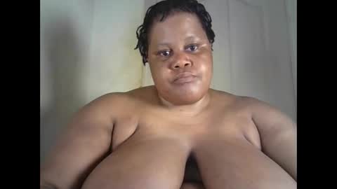 ebony_magixs online show from October 12, 2025, 2:21 am