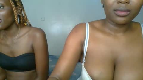 ebony_meeky online show from September 13, 2025, 2:44 am