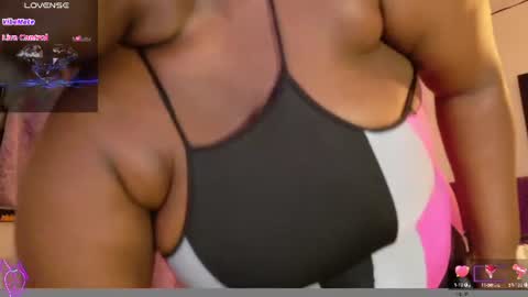LINA  online show from June 11, 2026, 3:04 am