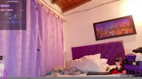 LINA  online show from June 13, 2026, 3:04 am