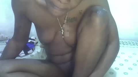 ebony_pearl59 online show from May 18, 2026, 6:41 am