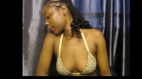 Ella online show from September 10, 2025, 10:26 am