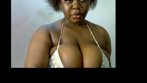 Snapshot of ebony_plumx12 chatting on May 23, 2026, 8:02 pm Prisy online show from May 23, 2026, 8:02 pm
