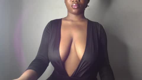 delilah online show from February 23, 2025, 5:01 am