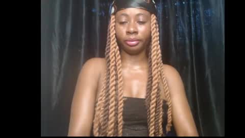 Queen online show from April 30, 2026, 9:48 am