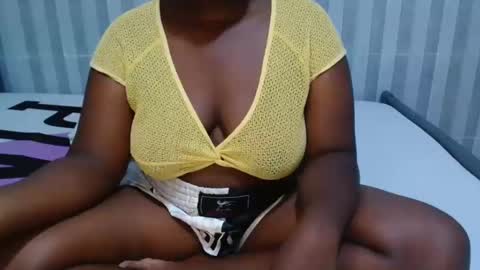 Snapshot of ebony_sabrina chatting on February 15, 2025, 7:16 am Sabrina online show from February 15, 2025, 7:16 am