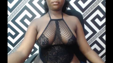 Snapshot of ebony_sexy_queen chatting on March 3, 2025, 8:05 am Racheal online show from March 3, 2025, 8:05 am