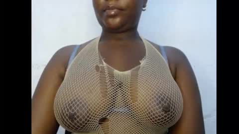 Snapshot of ebony_sexy_queen chatting on October 14, 2025, 8:15 am Racheal online show from October 14, 2025, 8:15 am