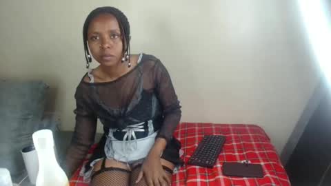 ebony_sluttt online show from October 22, 2025, 9:31 am