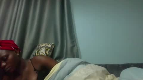Snapshot of ebony_tasha chatting on December 30, 2024, 11:06 pm tasha online show from December 30, 2024, 11:06 pm