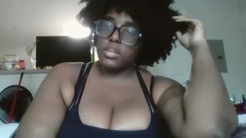 Snapshot of ebonybigtitqueen1 chatting on October 6, 2025, 4:26 pm ebonybigtitqueen1 online show from October 6, 2025, 4:26 pm