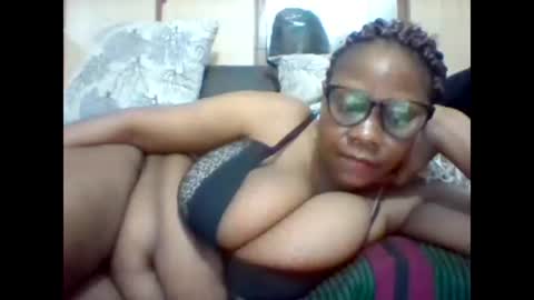 MAMITO online show from March 5, 2025, 11:06 am