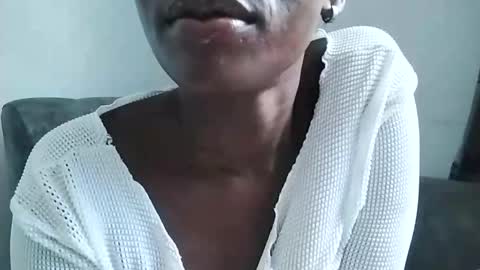 Snapshot of ebonycandymelani chatting on February 5, 2025, 5:52 am Ebony Melanie online show from February 5, 2025, 5:52 am