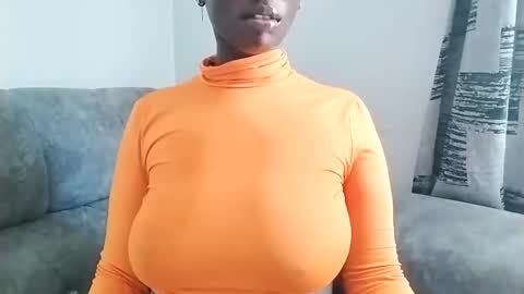 Snapshot of ebonycandymelani chatting on March 12, 2025, 11:53 am Ebony Melanie online show from March 12, 2025, 11:53 am