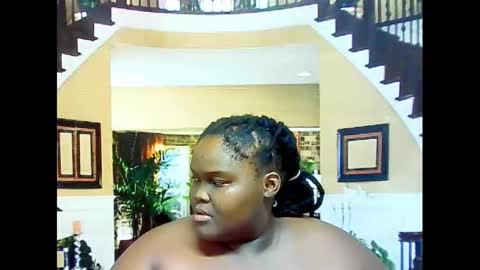ebonyhotbuns4u2luv online show from January 31, 2025, 9:59 am