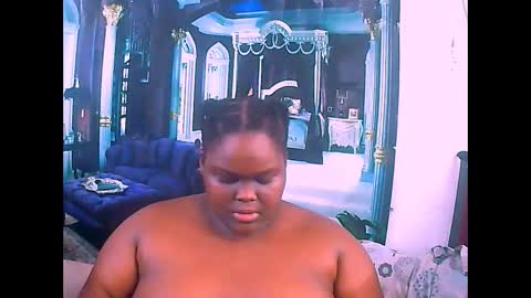 ebonyhotbuns4u2luv online show from February 1, 2025, 7:05 am