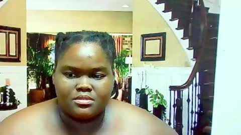 ebonyhotbuns4u2luv online show from February 6, 2025, 7:13 am