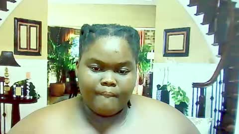 ebonyhotbuns4u2luv online show from February 7, 2025, 6:56 am