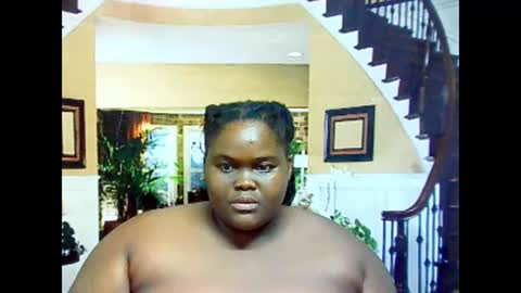 ebonyhotbuns4u2luv online show from February 8, 2025, 10:18 am