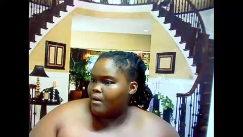 ebonyhotbuns4u2luv online show from February 11, 2025, 10:04 am