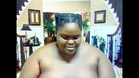 ebonyhotbuns4u2luv online show from February 13, 2025, 1:15 pm
