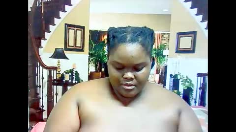 ebonyhotbuns4u2luv online show from February 18, 2025, 6:48 am