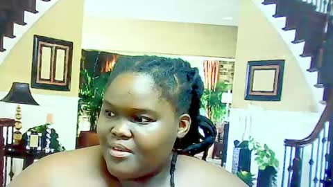 ebonyhotbuns4u2luv online show from February 19, 2025, 9:39 am