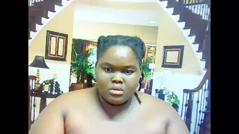 ebonyhotbuns4u2luv online show from February 24, 2025, 9:53 am
