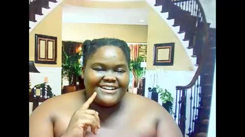 ebonyhotbuns4u2luv online show from February 25, 2025, 10:04 am