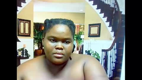 ebonyhotbuns4u2luv online show from February 25, 2025, 10:50 pm